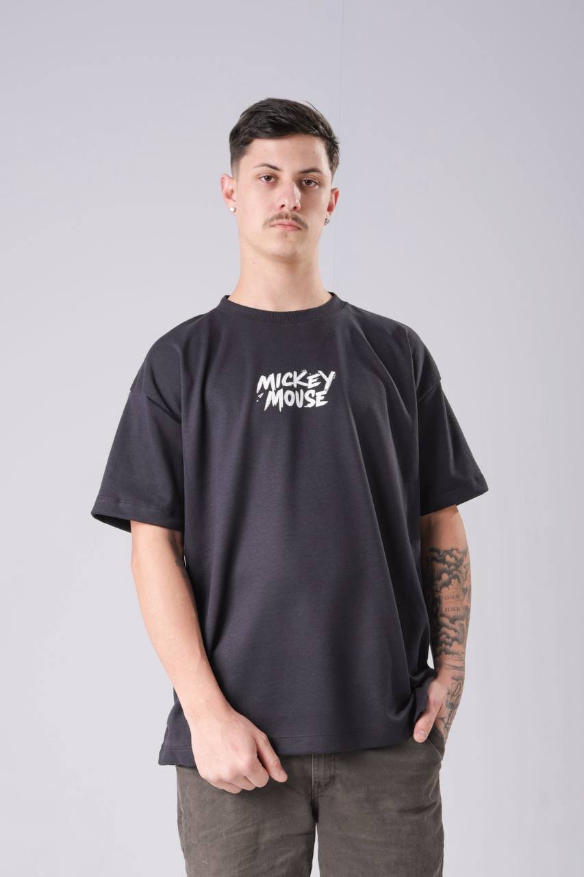 Camiseta Masculina (OVERSIZED) Mickey Mouse (ESTAMPA FRENTE E